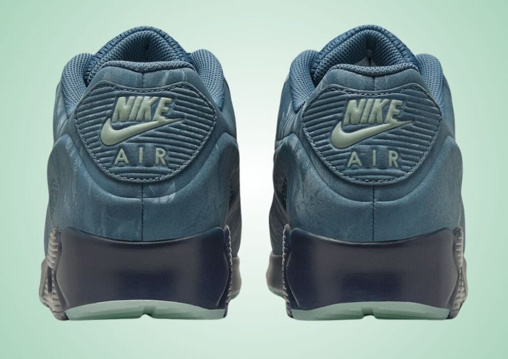 Nike Air Max 90 Thunderstorm HQ1970-400