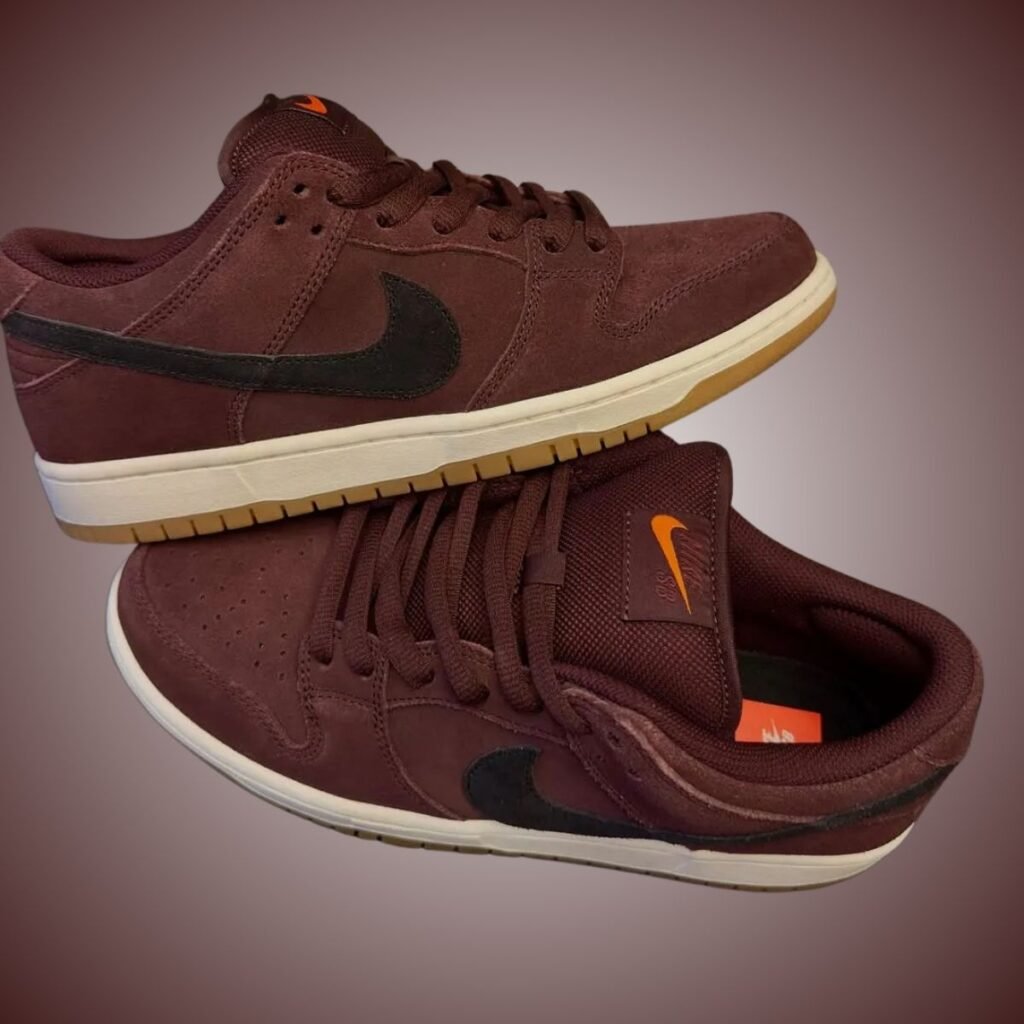 Nike SB Dunk Low Pro ISO Burgundy Crush IO2304-600 2026
